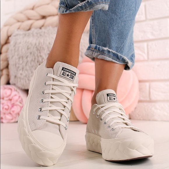 runway cable platform converse